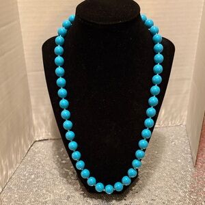 Elegant Blue Beaded Necklace